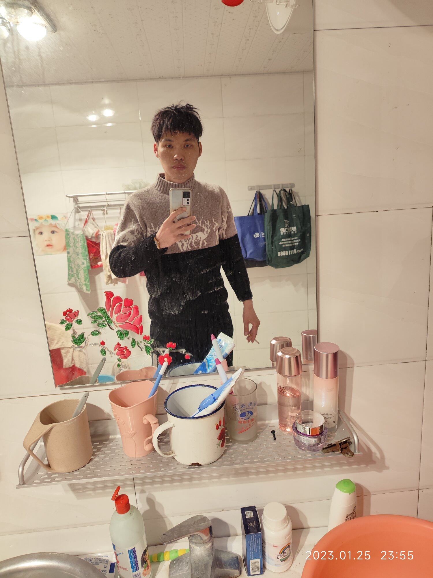 为什么没人爱，这凉拌，人倒霉起来走路都能扭脚[开心]