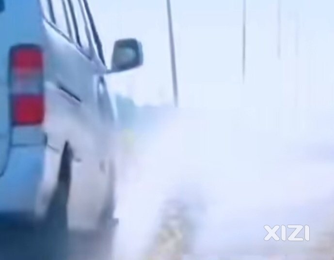 雨天开车的损塞儿老六