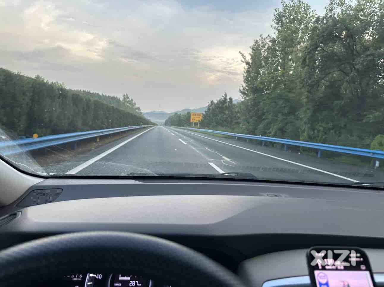 人间四月天，麻城看杜