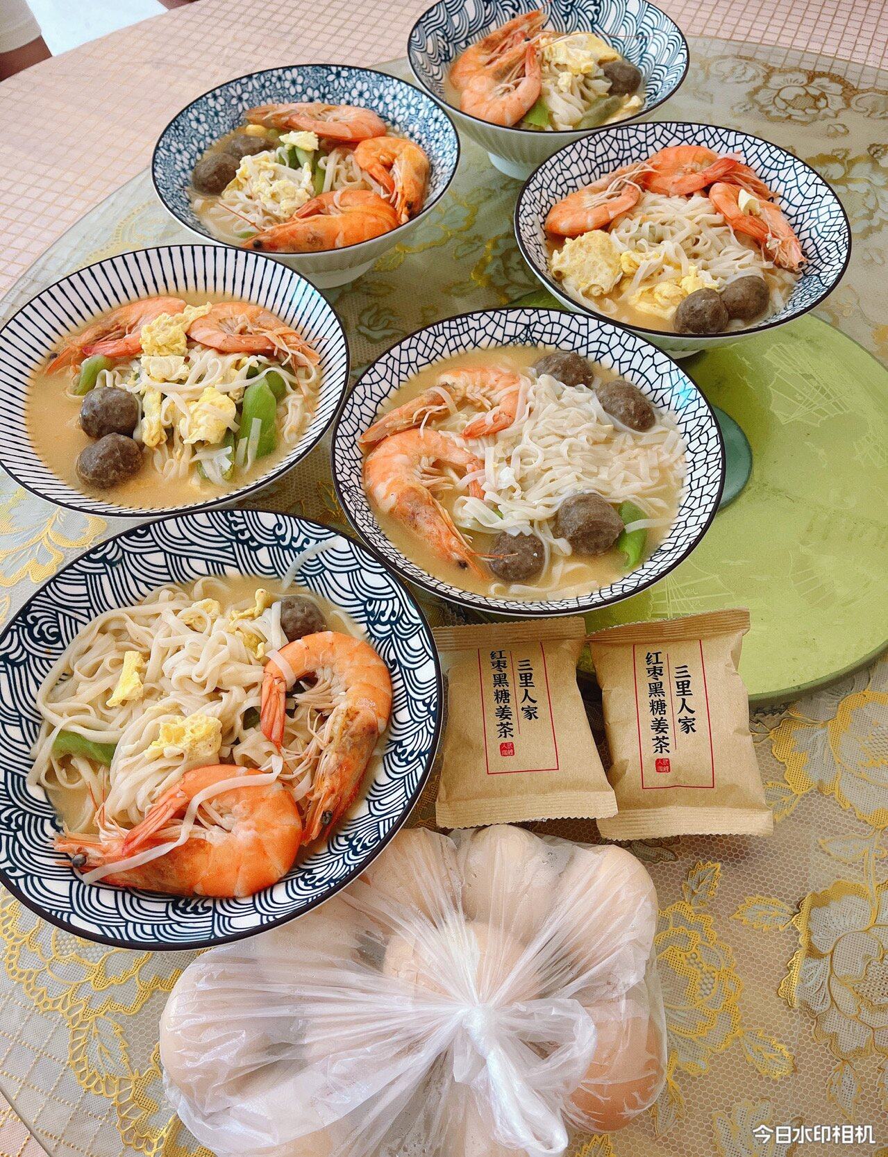 嘿吃早餐啦