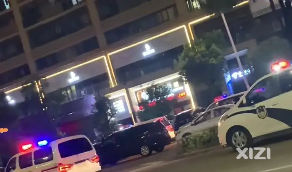 八月最后一天炮楼被警察摧毁