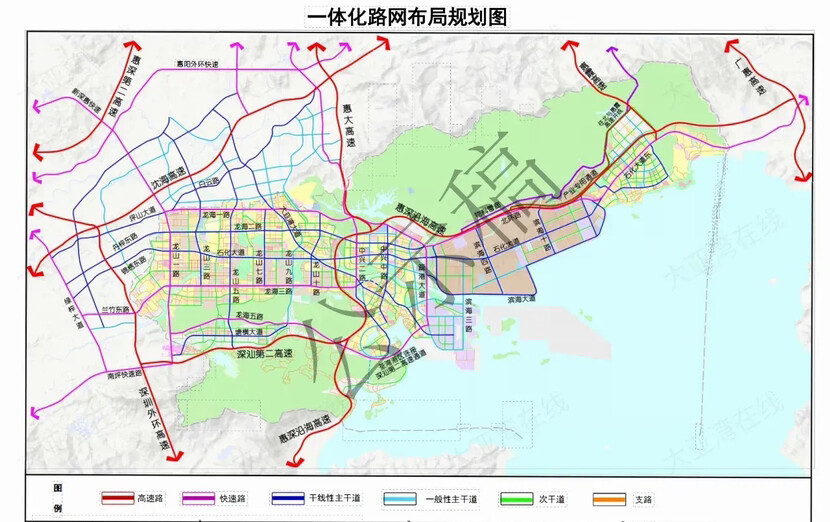大亚湾2024年应该对部分老路口进行修饰