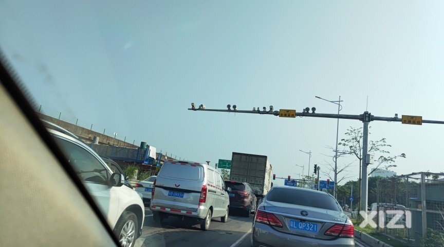 仲恺四环tcl路口红绿灯时间控制是否合理