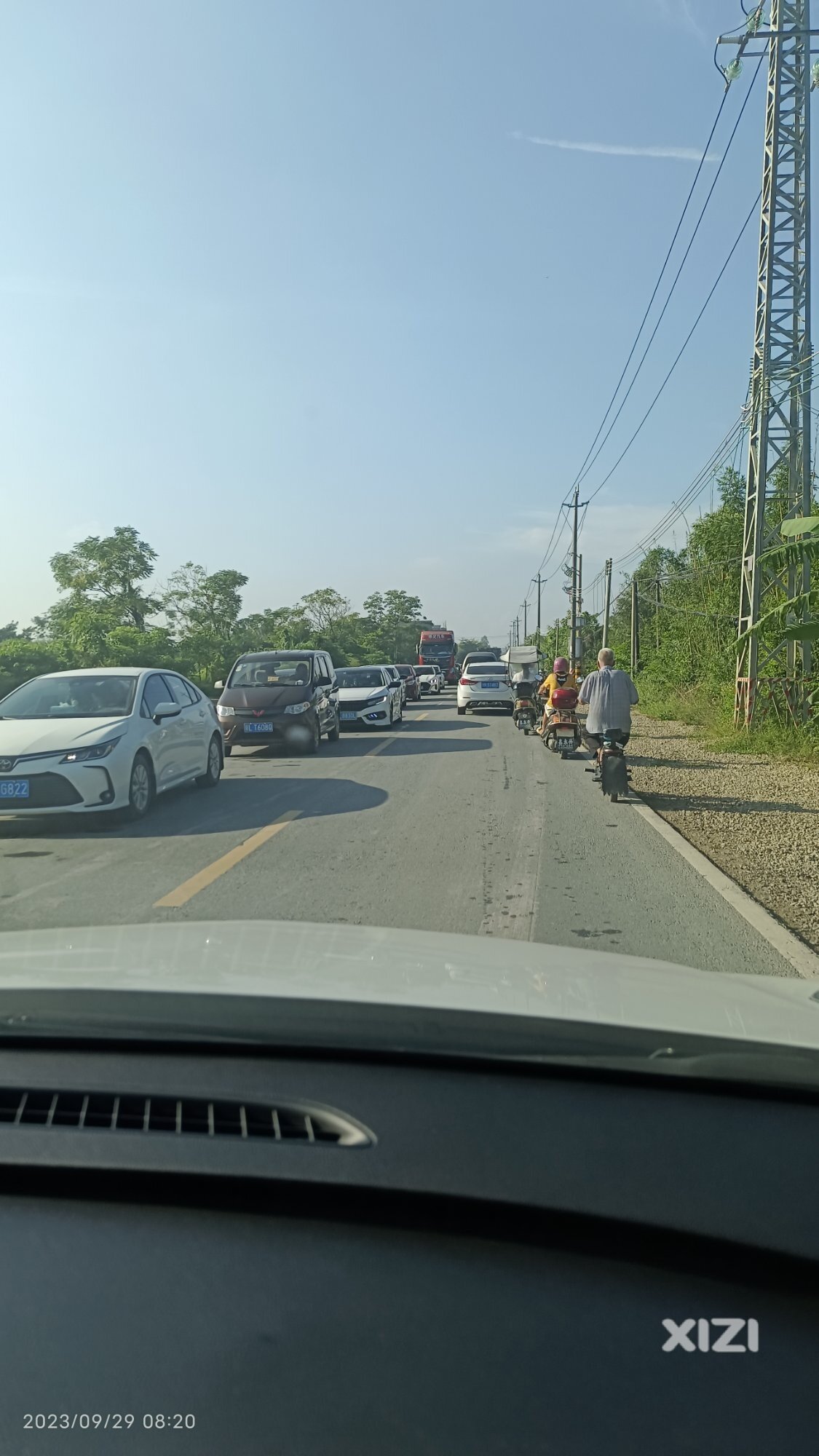 平潭人民发来贺电:村前大堵车