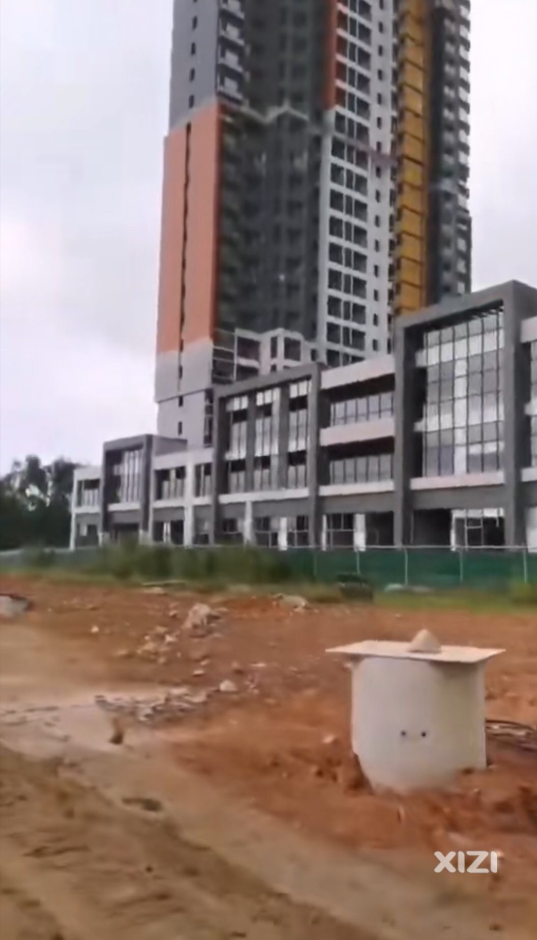 惠东产业转移工业园人才中心项目已建好。应该跟环城西路通车一起使用