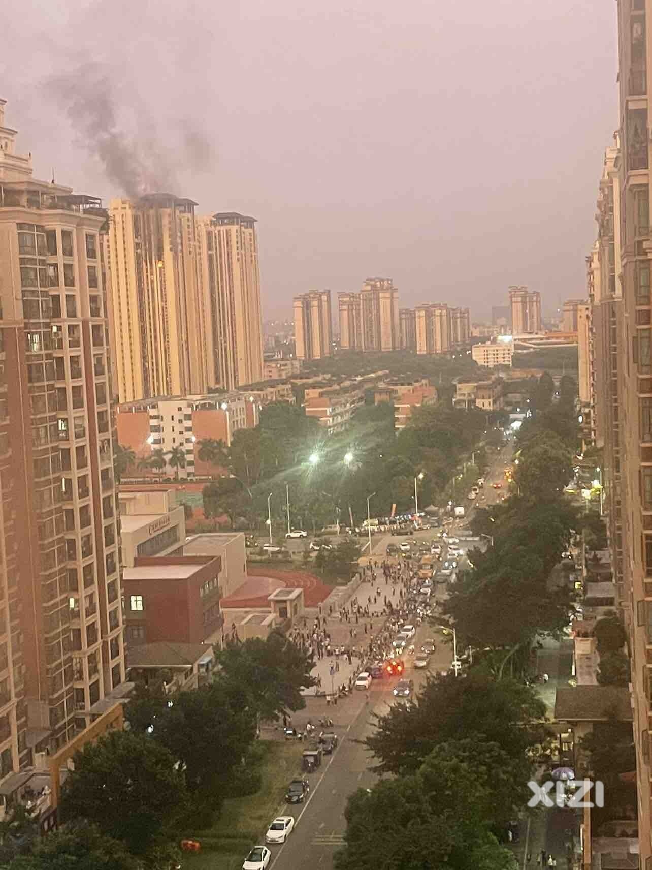 实时！江北万科着火，