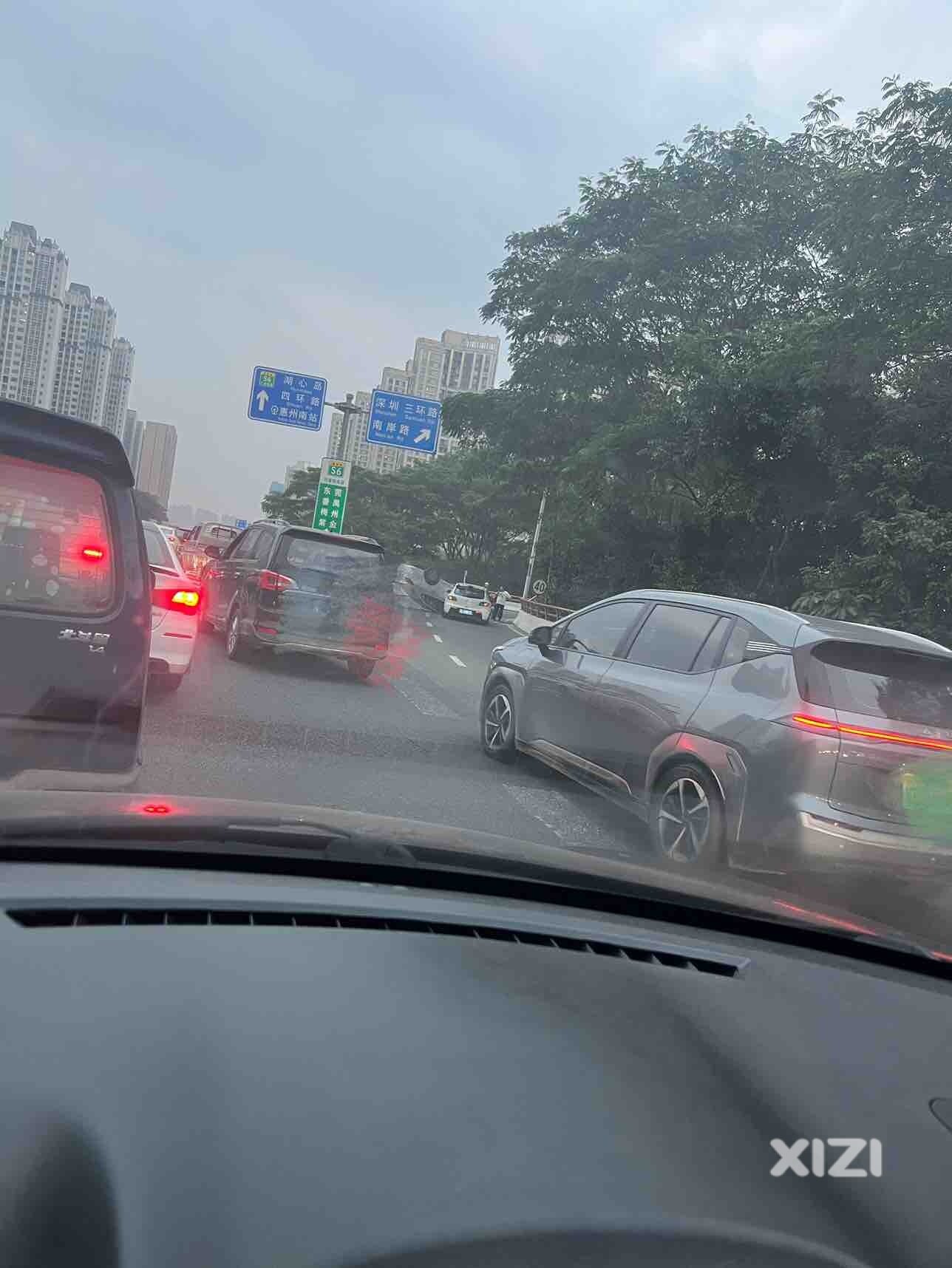 金三大桥这边又出事故