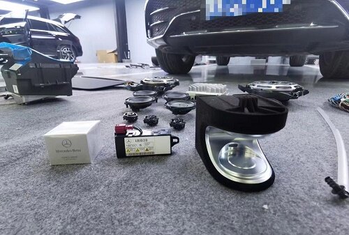 22款奔驰GLE450加装香氛负离子 车载香薰