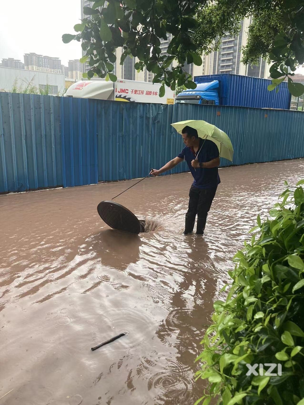 惠州新力帝泊湾烂路
