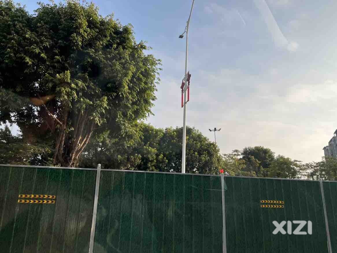 博罗大道中路口10多米的路，半个月没修好，只围蔽不修路是为了什么