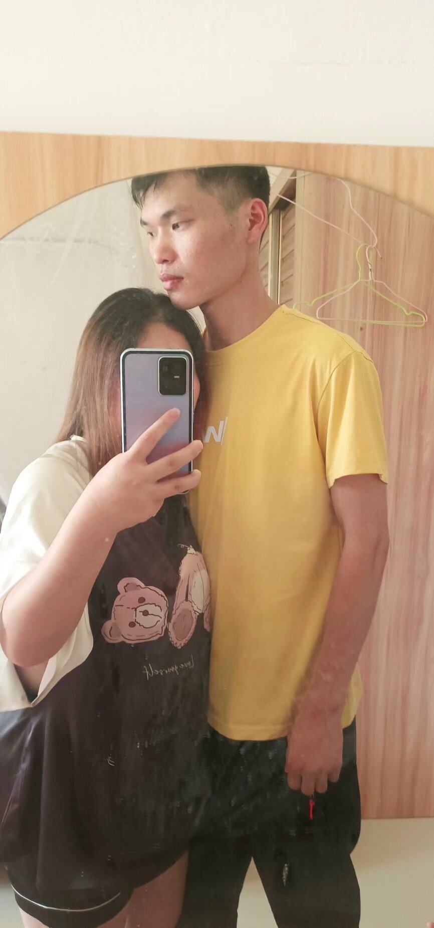 二婚我，娶个25岁未婚，说出去确实好听点，我没玩够，没赚到钱不想结