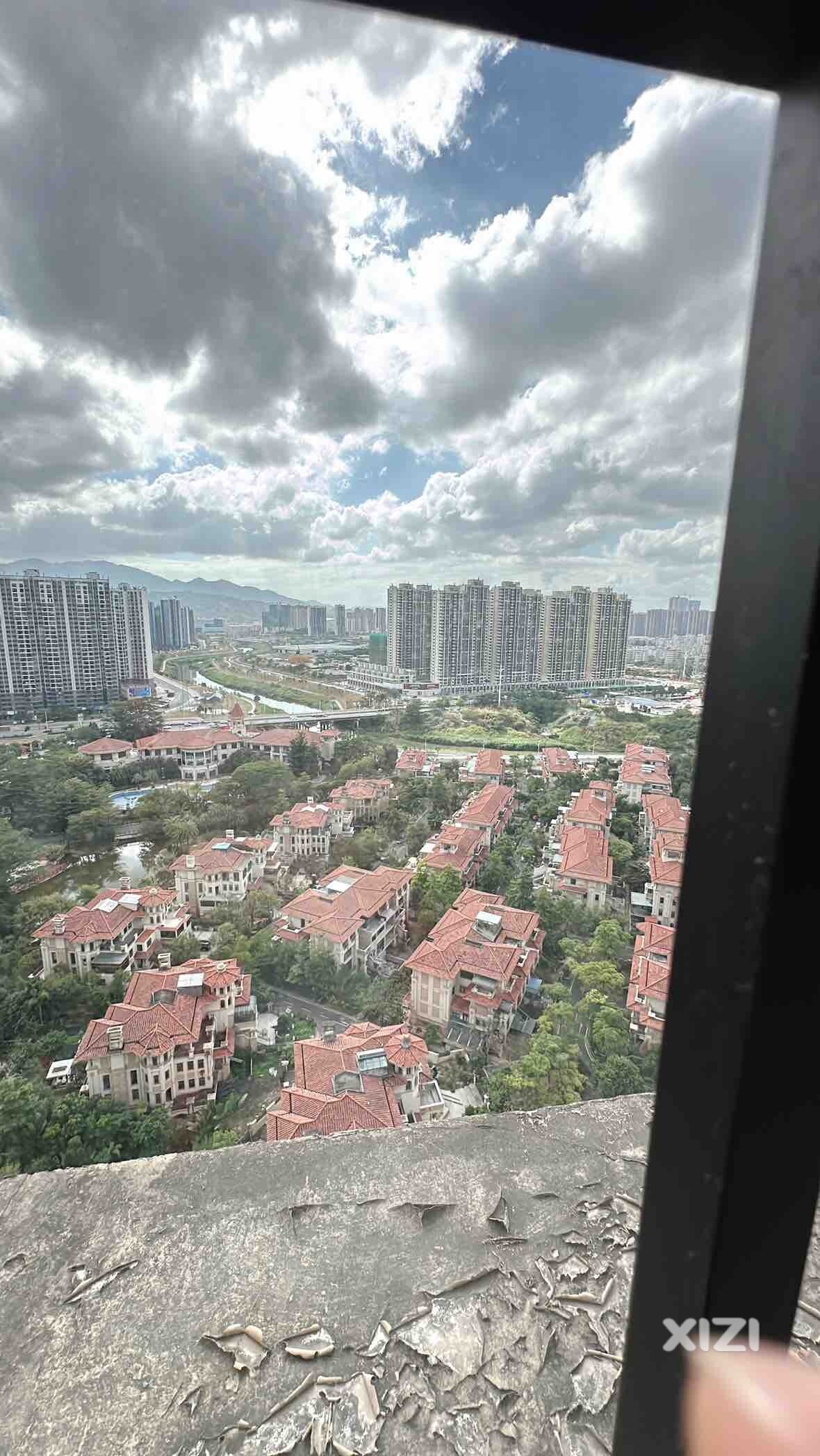 卓越104平三房两卫出租