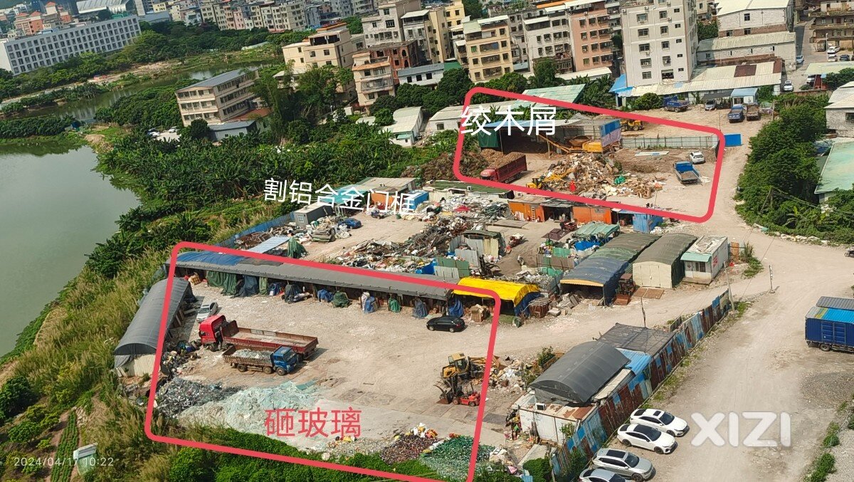 请政府有关部门早日处理金山小学旁边的垃圾回收站