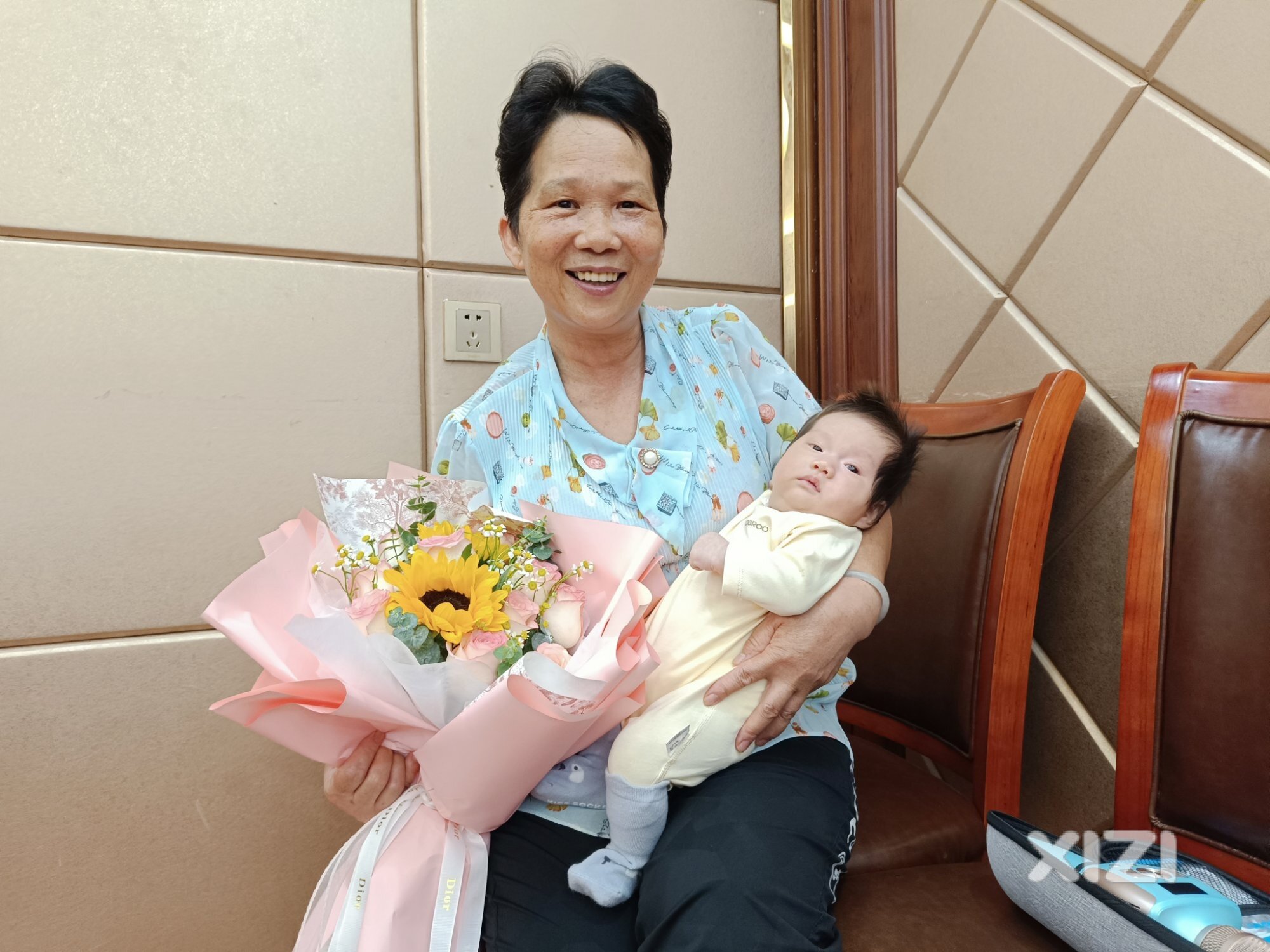 祝李鸿兰姐姐生日快乐