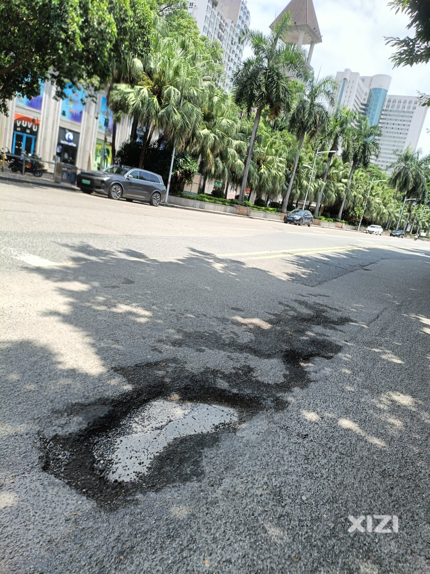 又发现一条烂路，横江