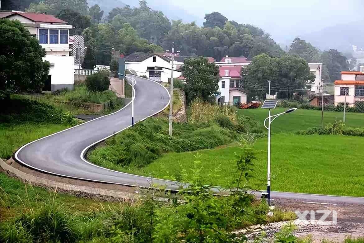 中部地区的乡村路