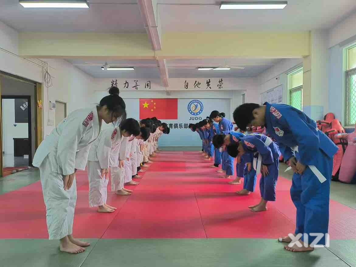 精力善用 自它共荣