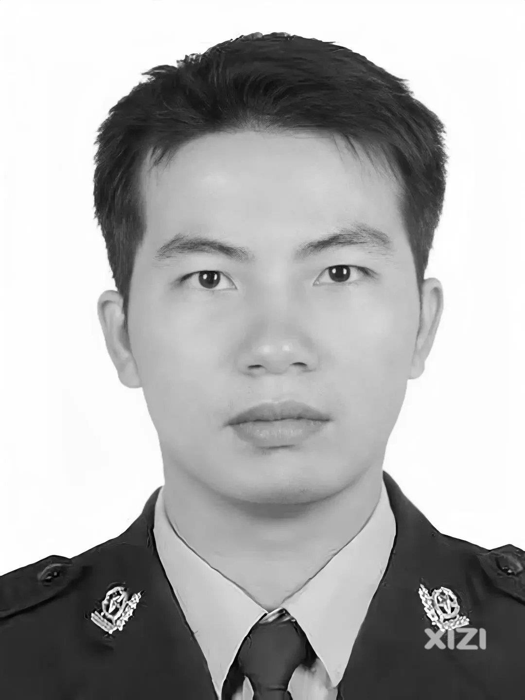 惠州38岁民警钟明超抓捕嫌犯期间不幸因公牺牲