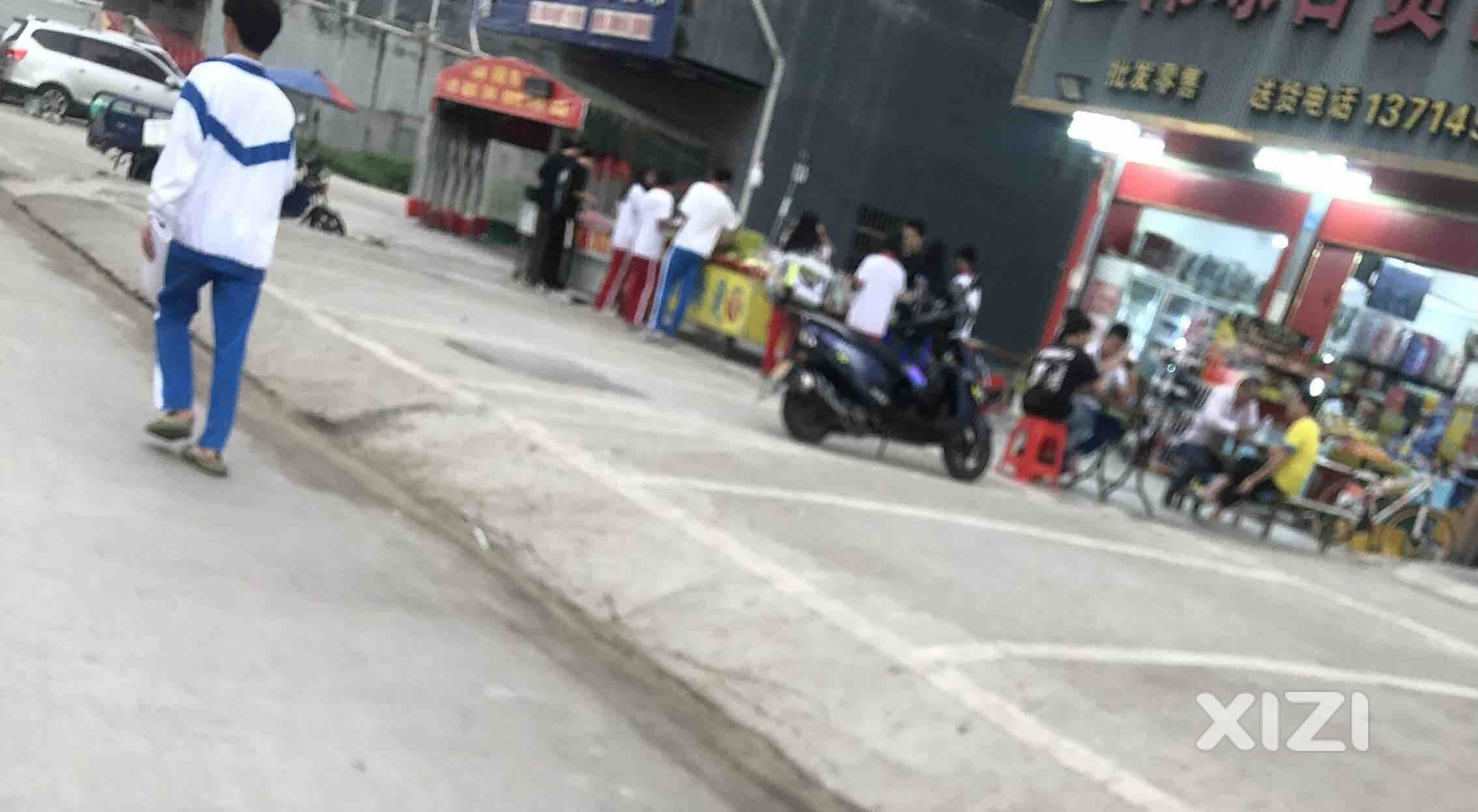 希望有关部门整治下，住在楼上实在是太吵了，潼侨镇光明村宏川路