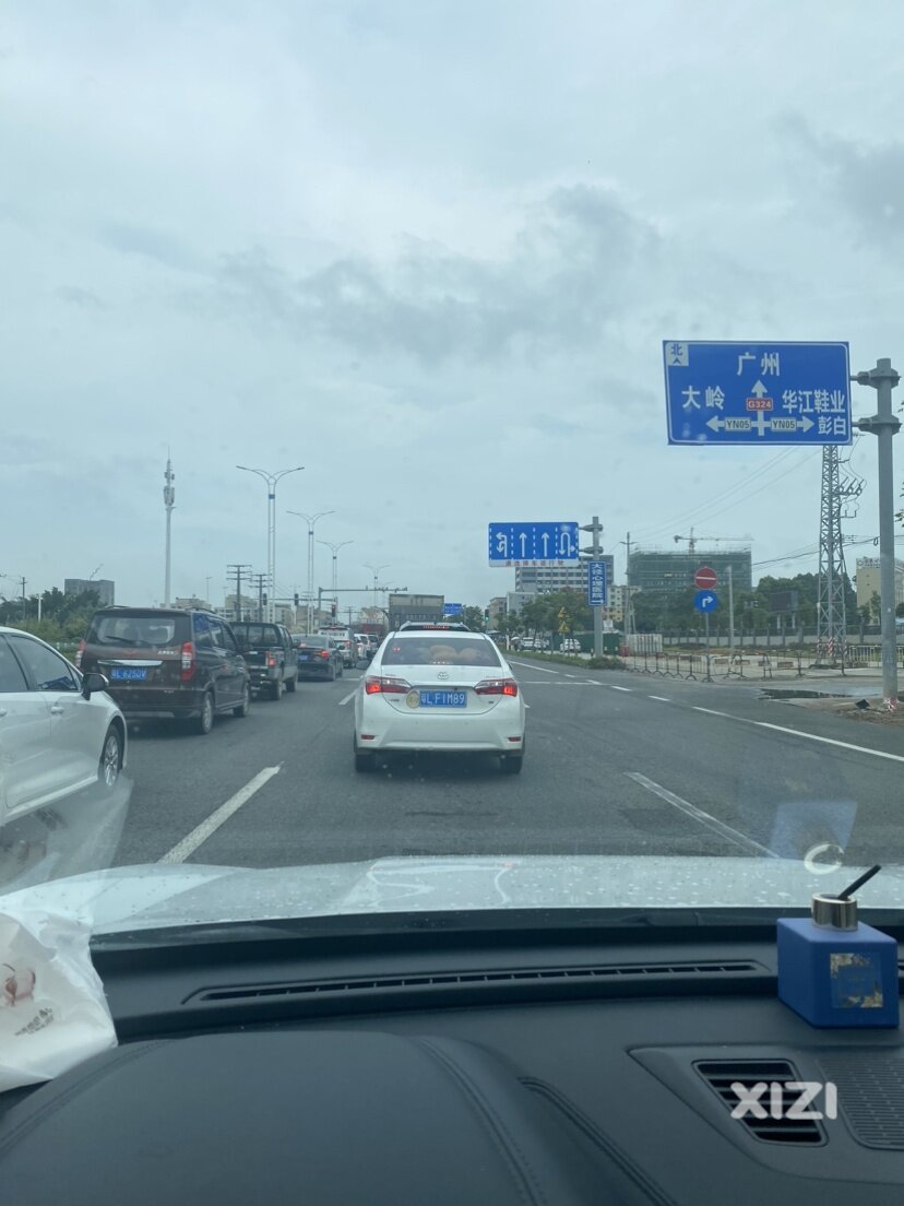 一个不精的城市，华江