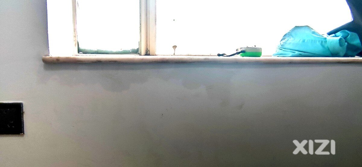 窗台下面墙渗水