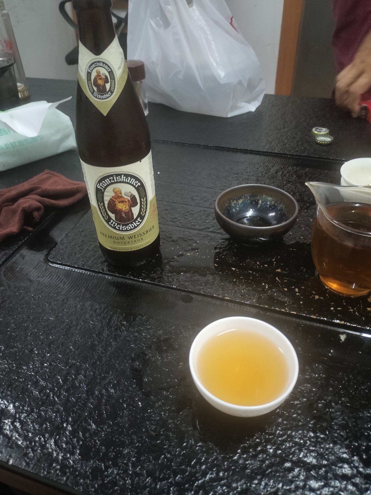 白天是工作，夜晚才是灵魂