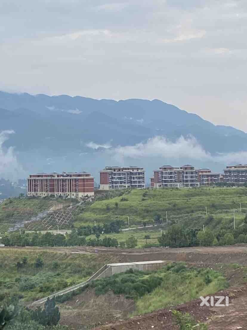 正在新建～避暑山庄