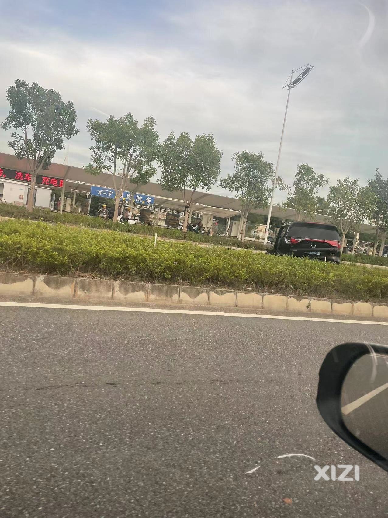 江东一号路往江北方向交通事故