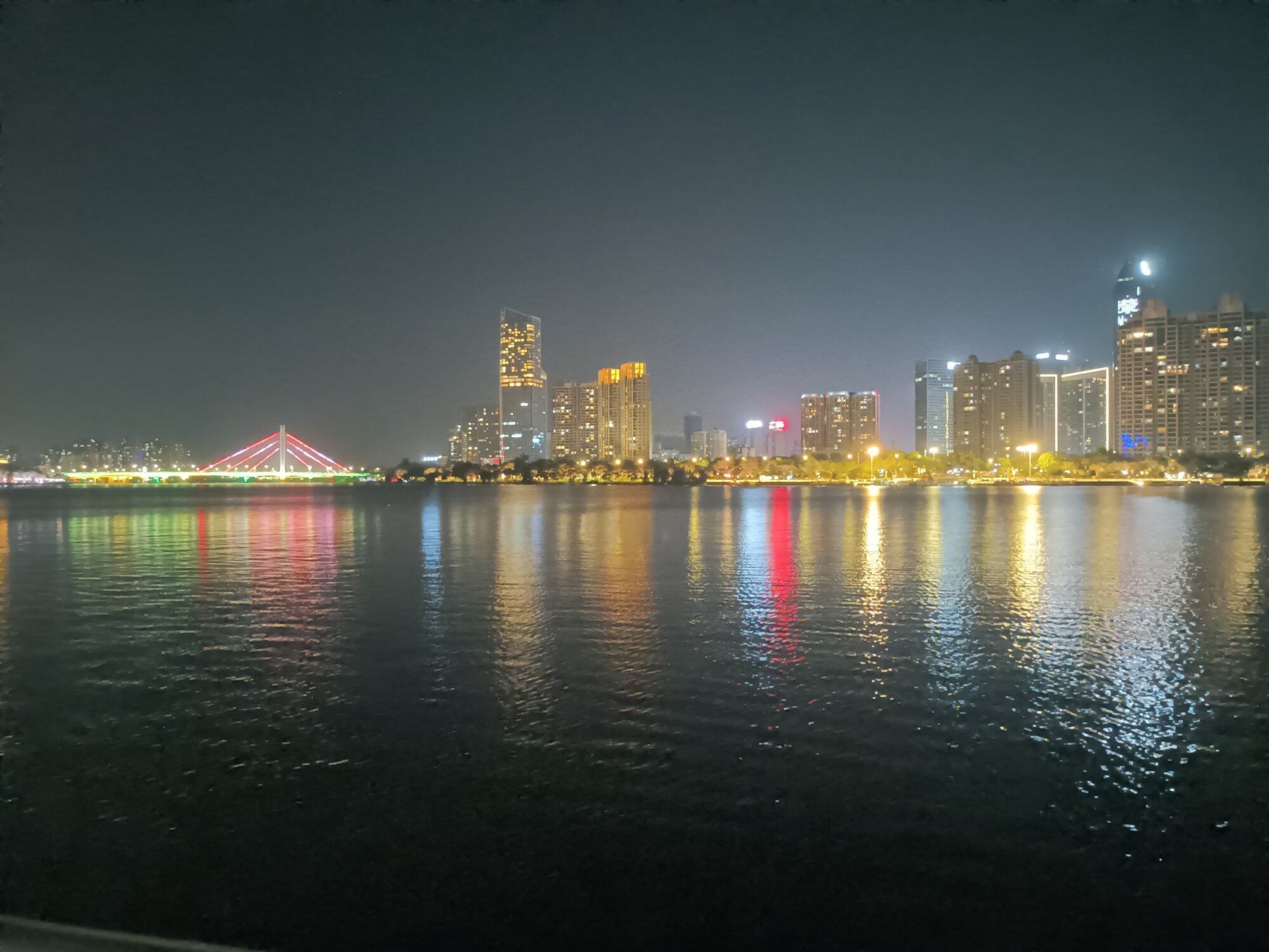 住海边好还是江边好？