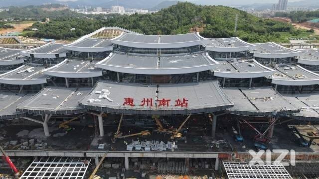 广汕高铁惠州南站，进行了庄重的挂牌仪式