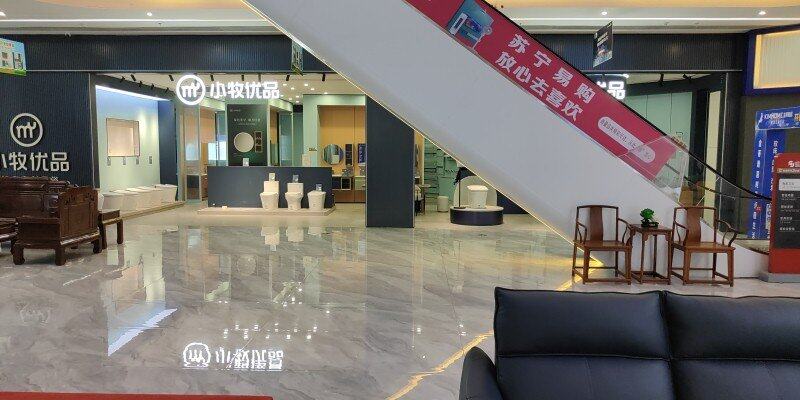 仲恺家居建材城一楼中庭旺铺转让
