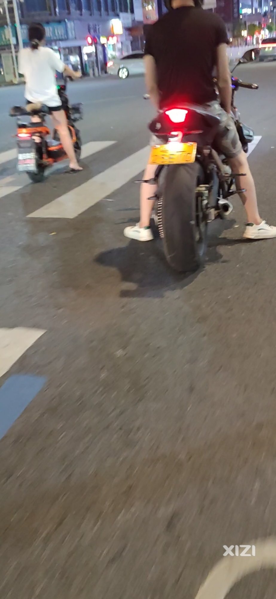 凌晨00:40！