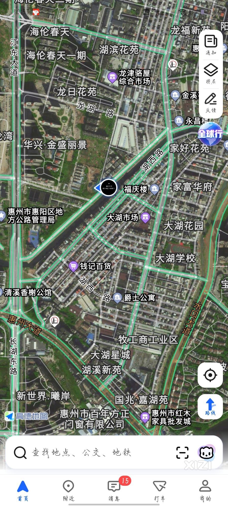 湖西路旁边这条河，河水乌黑，臭气熏天！！！