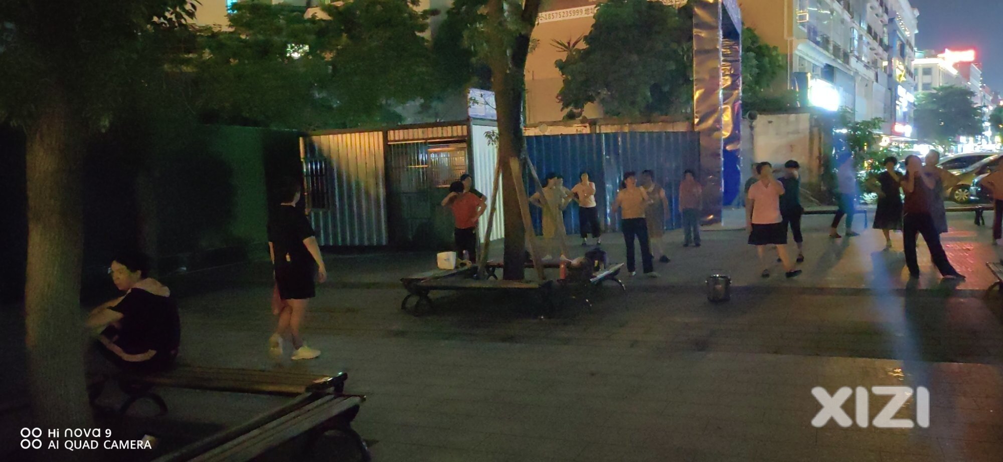 是谁？无端端霸占了公园用地？