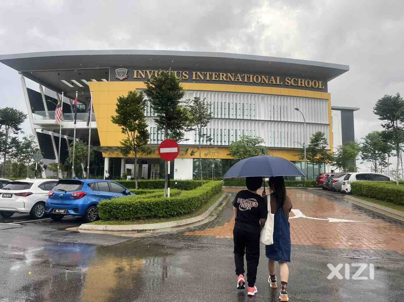 俩宝开启了马来西亚留学~
