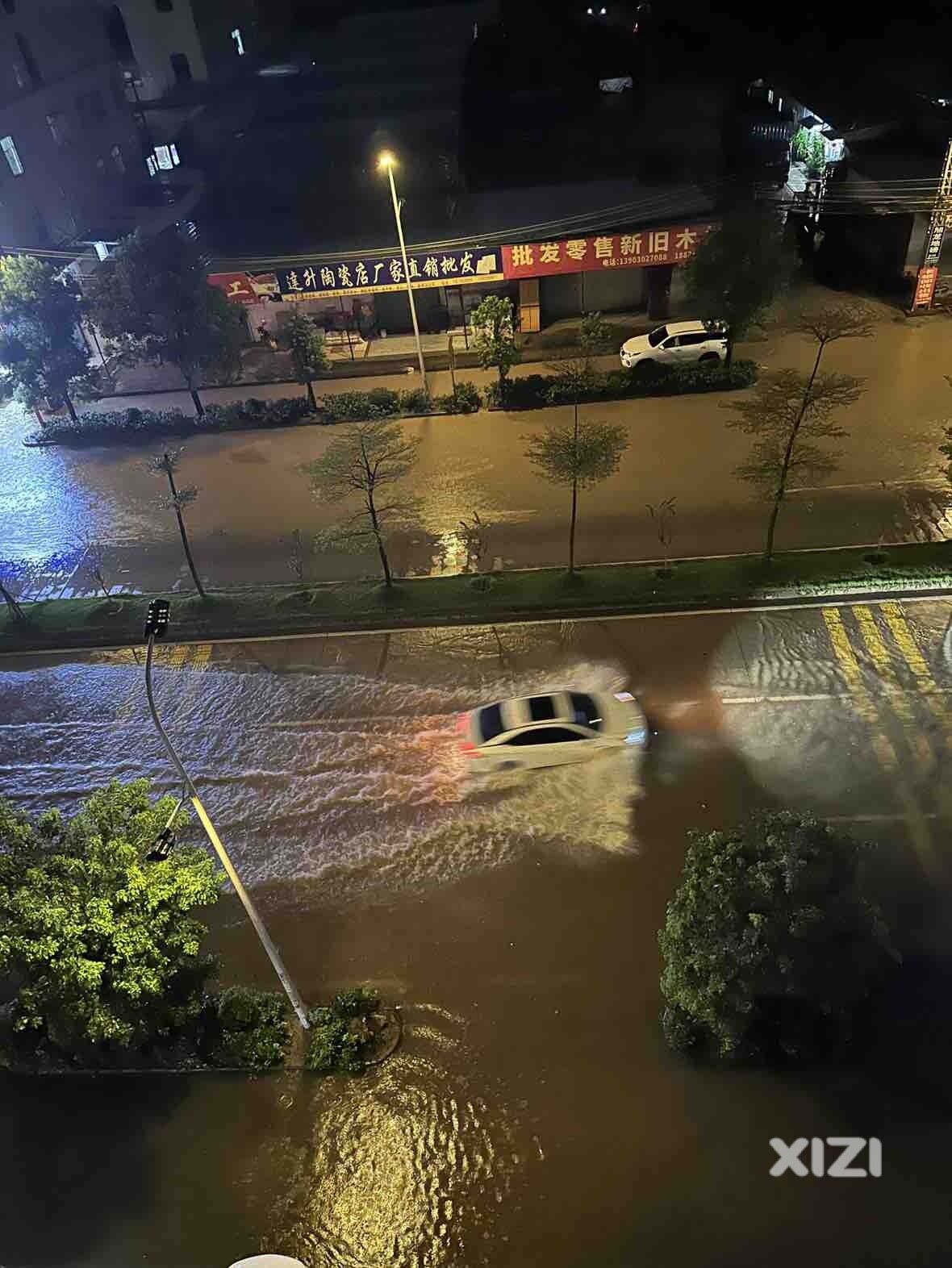 秋长秋湖路西湖村，路