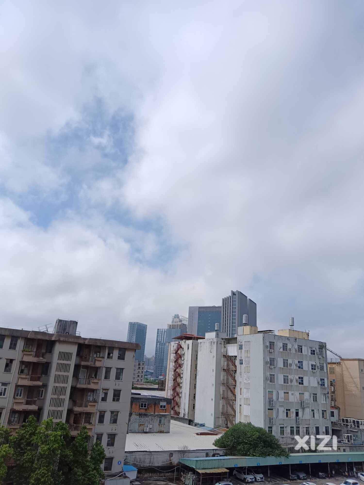 终于雨过天晴了，感受久违的阳光！