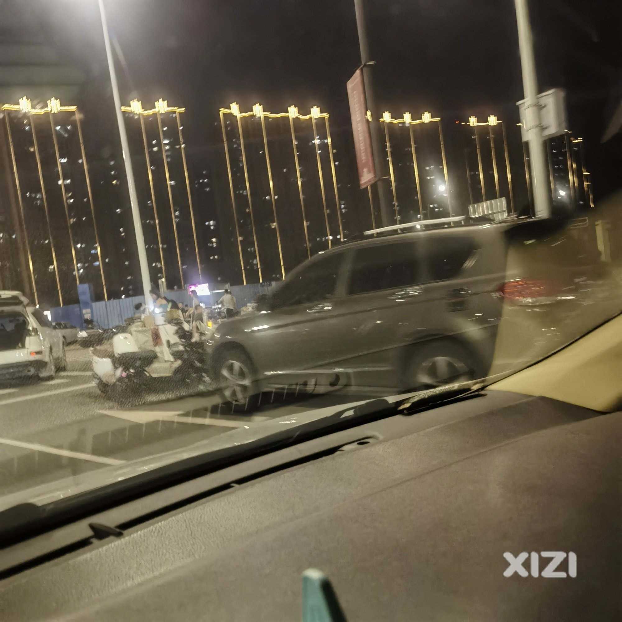 陈江荷兰小城第七学校