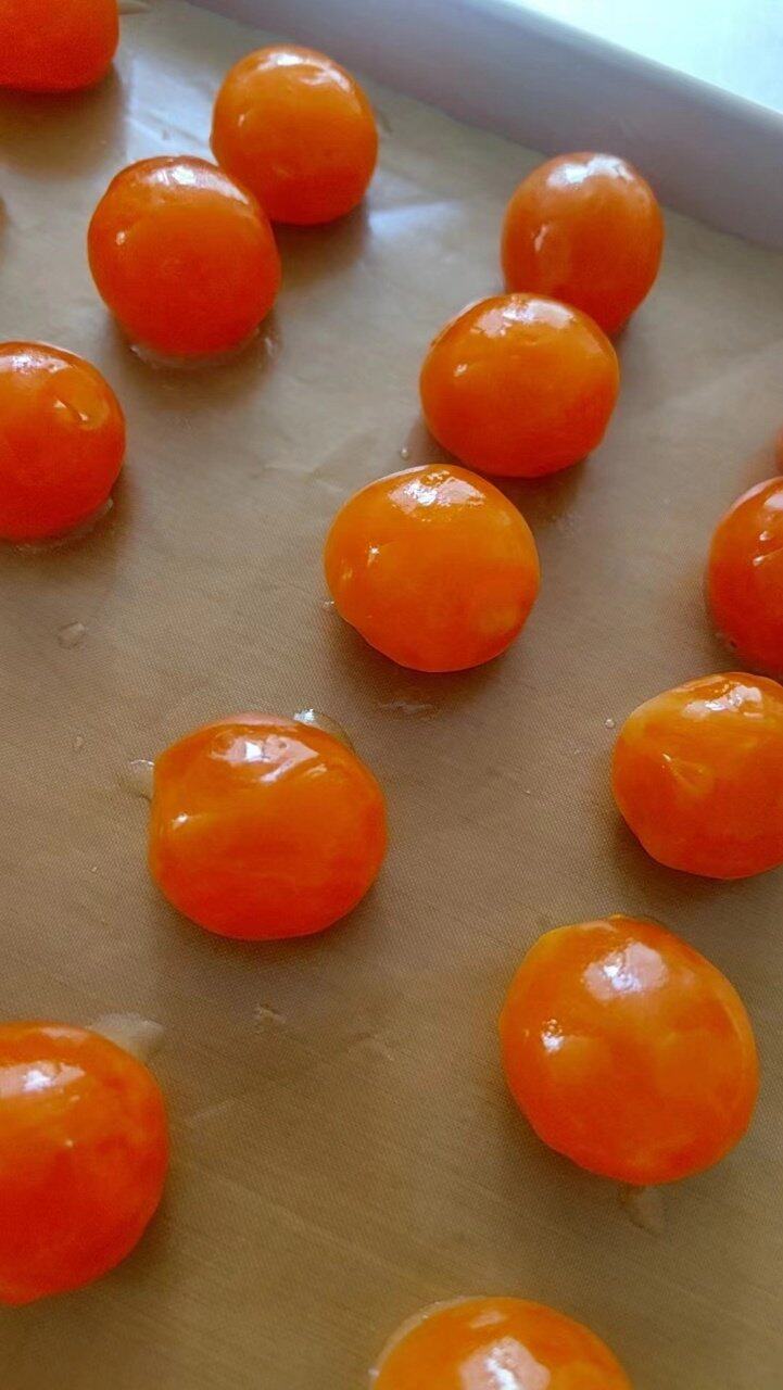 黑金月