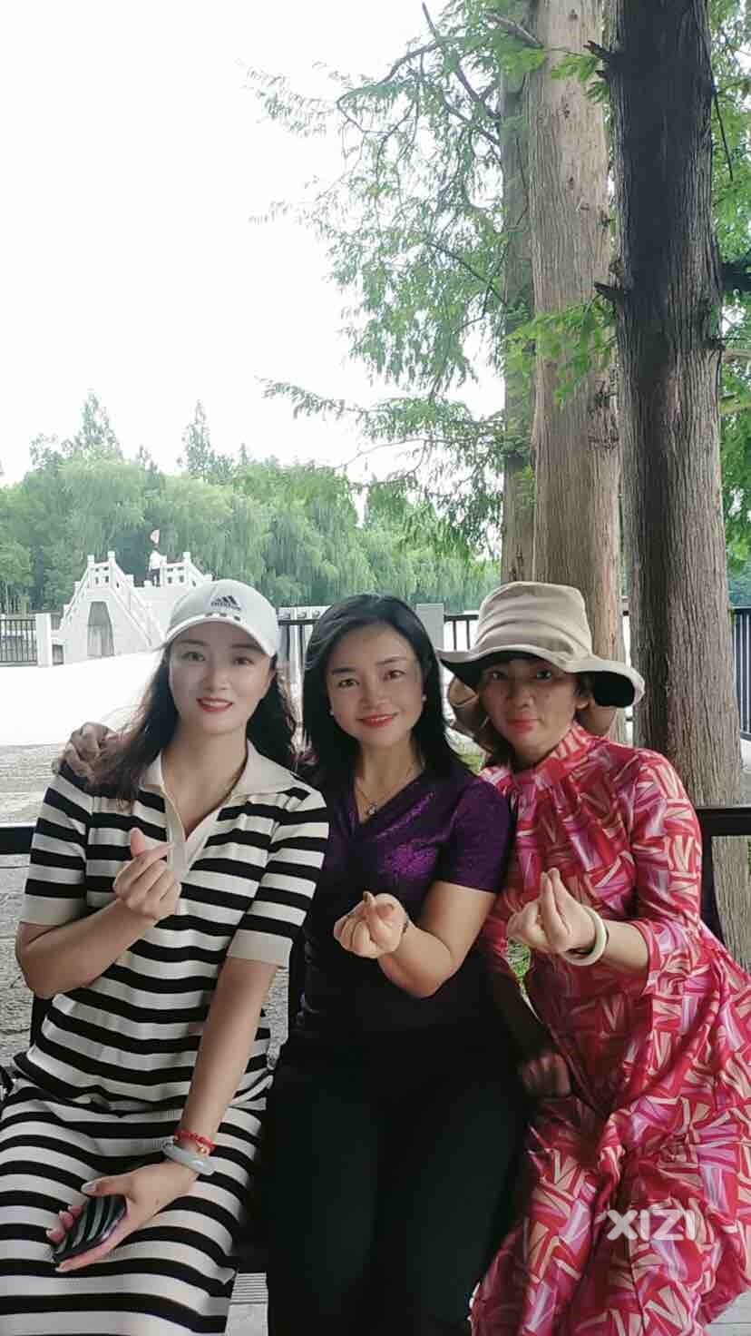 好吧，照片先来一张，然后不宅家，多出去溜达溜达