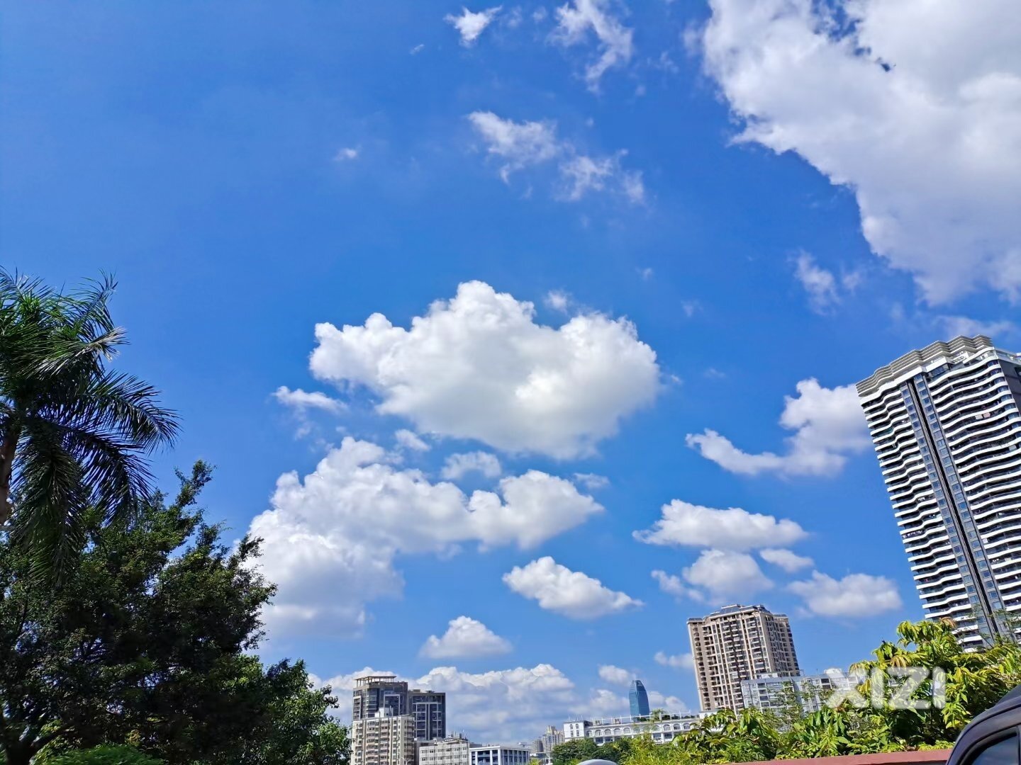 蓝天白云