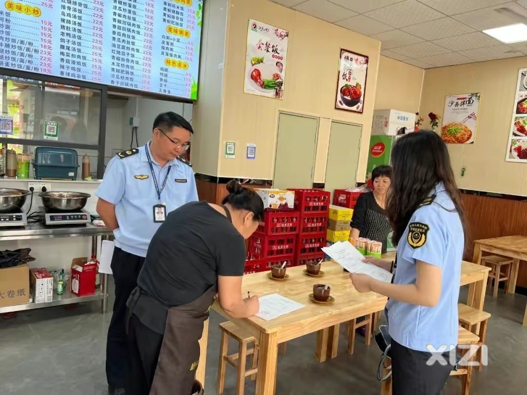 惠东平海开展沿海市场餐饮单位无证无照专项整治行动