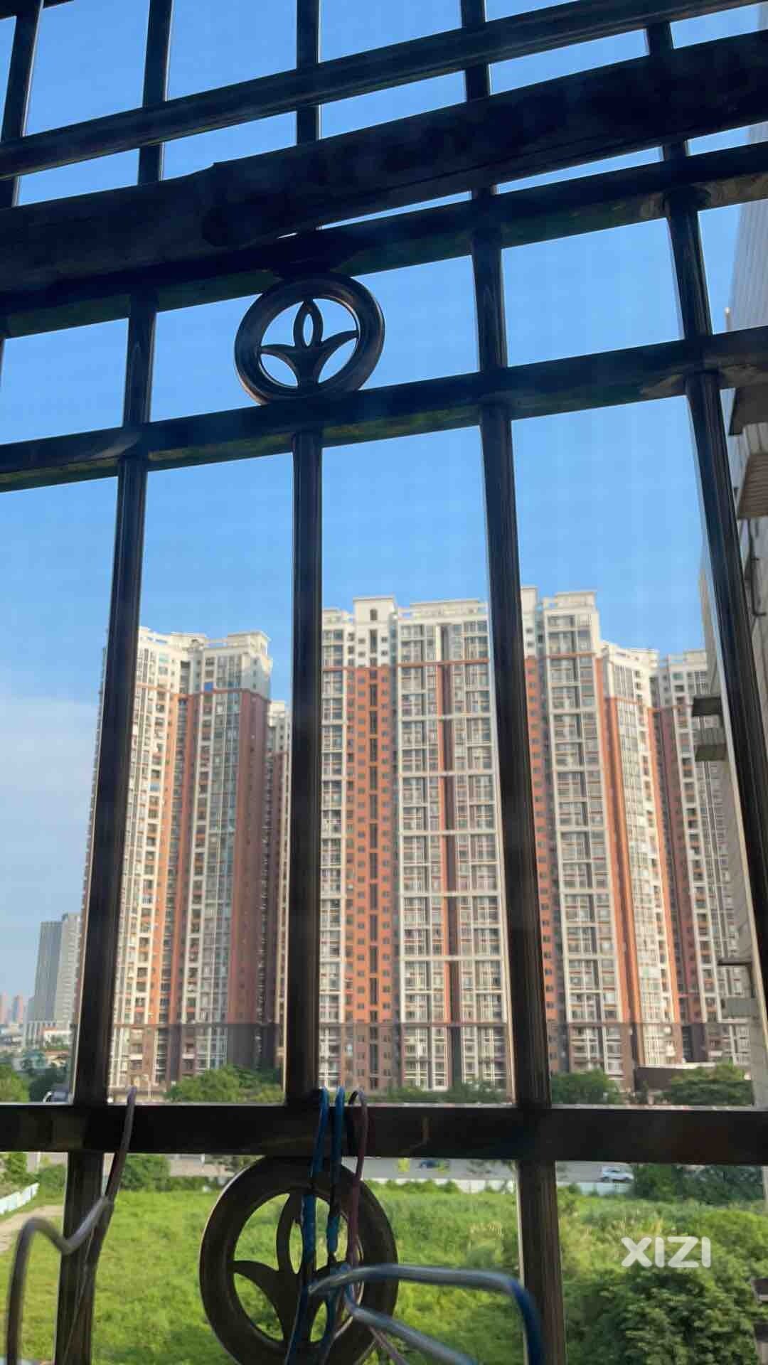 天气预报闹着玩呢儿！！！