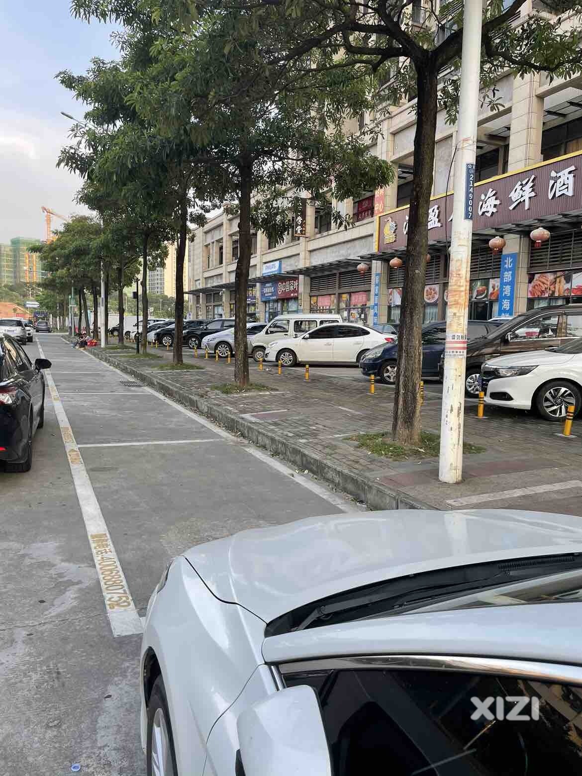 惠泊车的周边车泊位