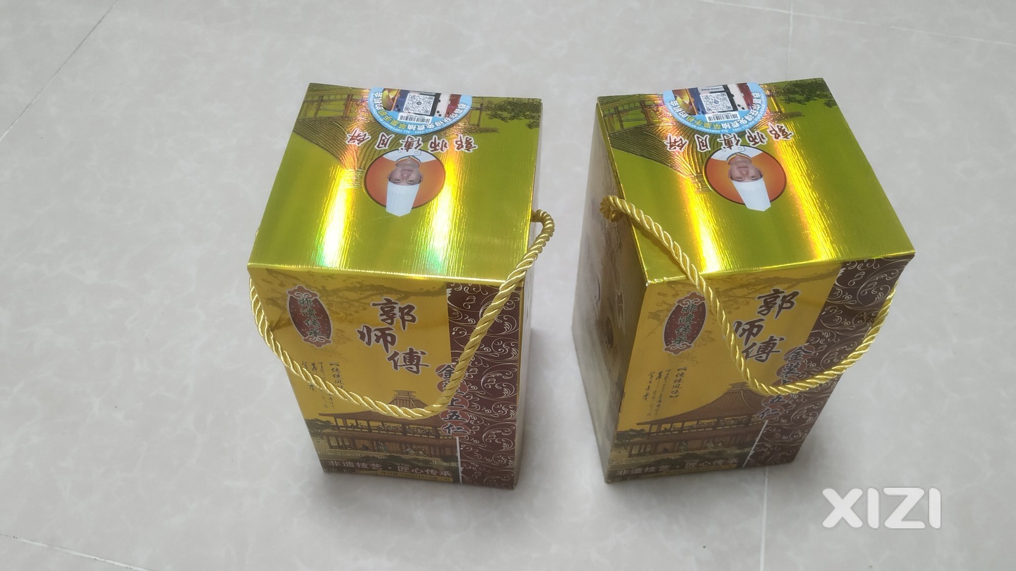加班加点就搞了这个东西回来，看到还有点不爽