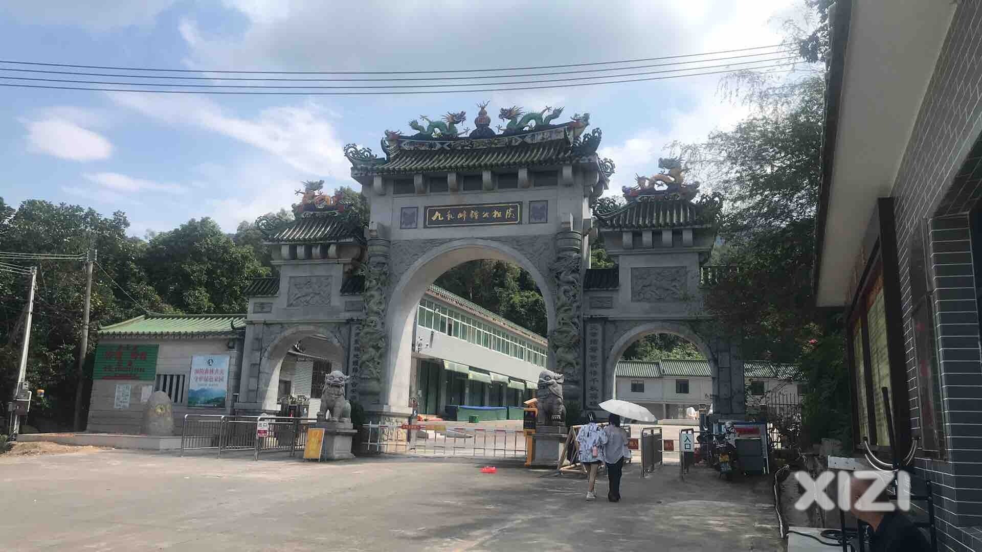 国家政策好，国庆高速公路免费，也不塞车