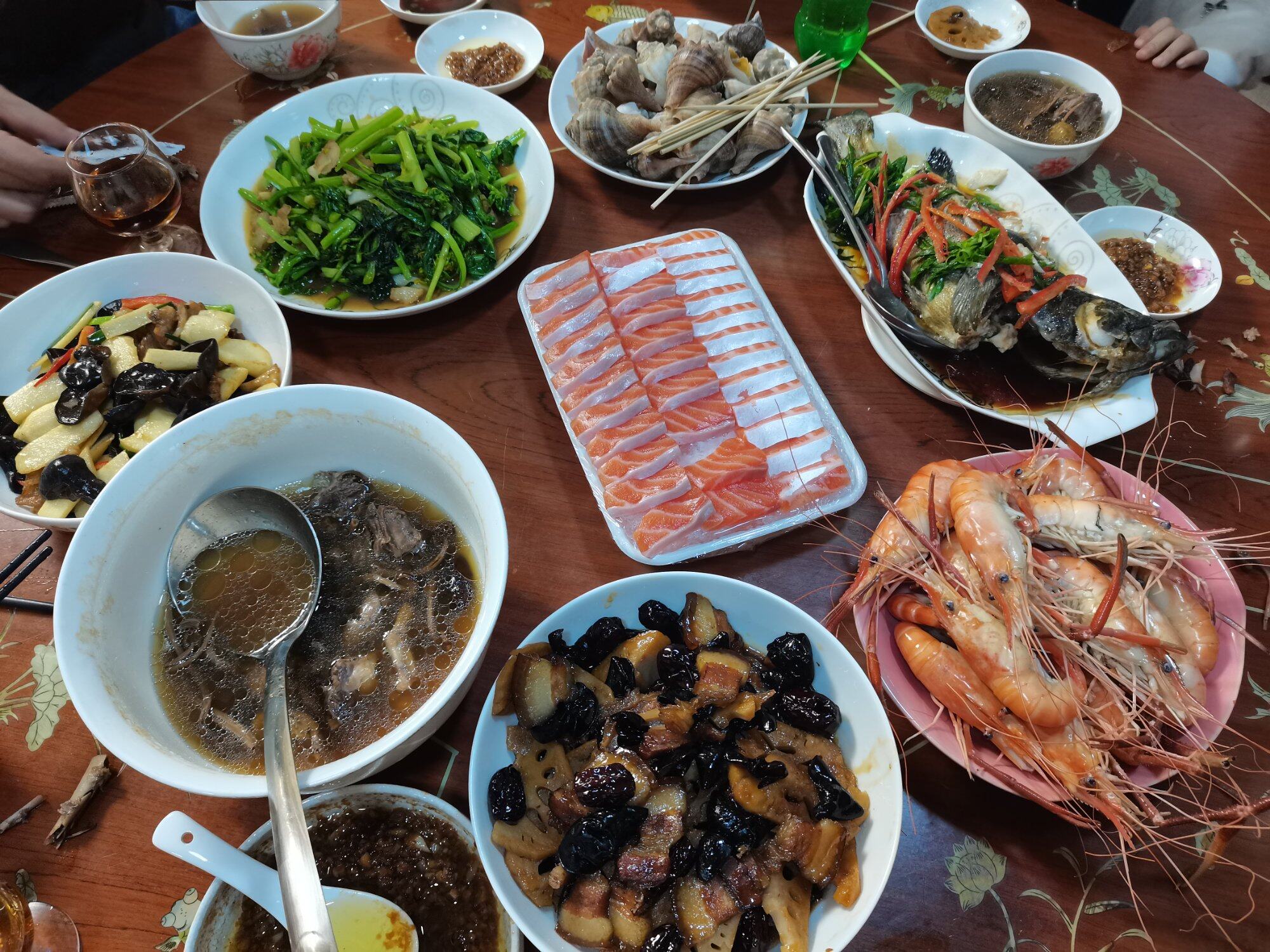 靓咯 甜莲藕焖五花肉