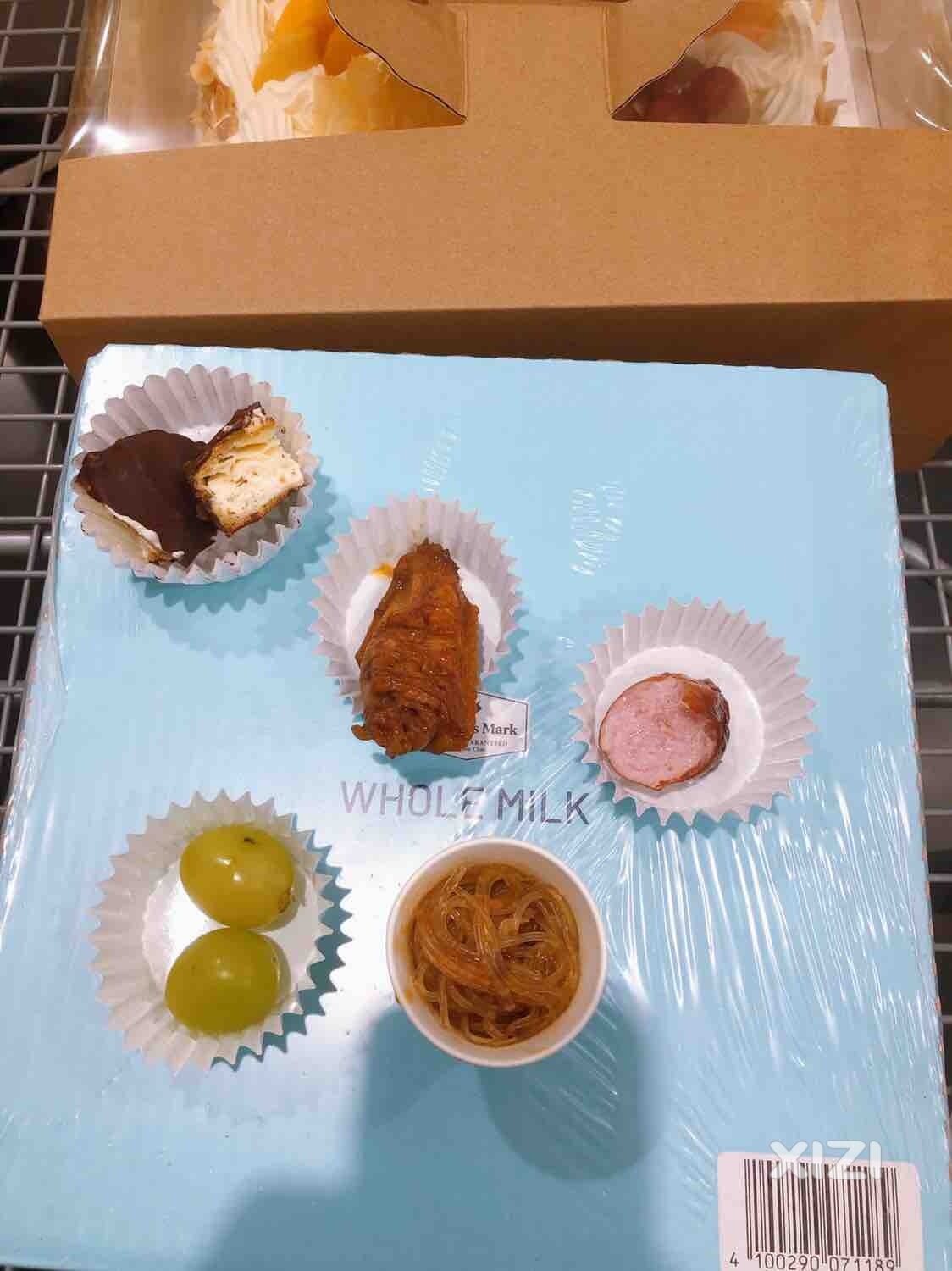 今天山姆好多试吃的哈哈哈