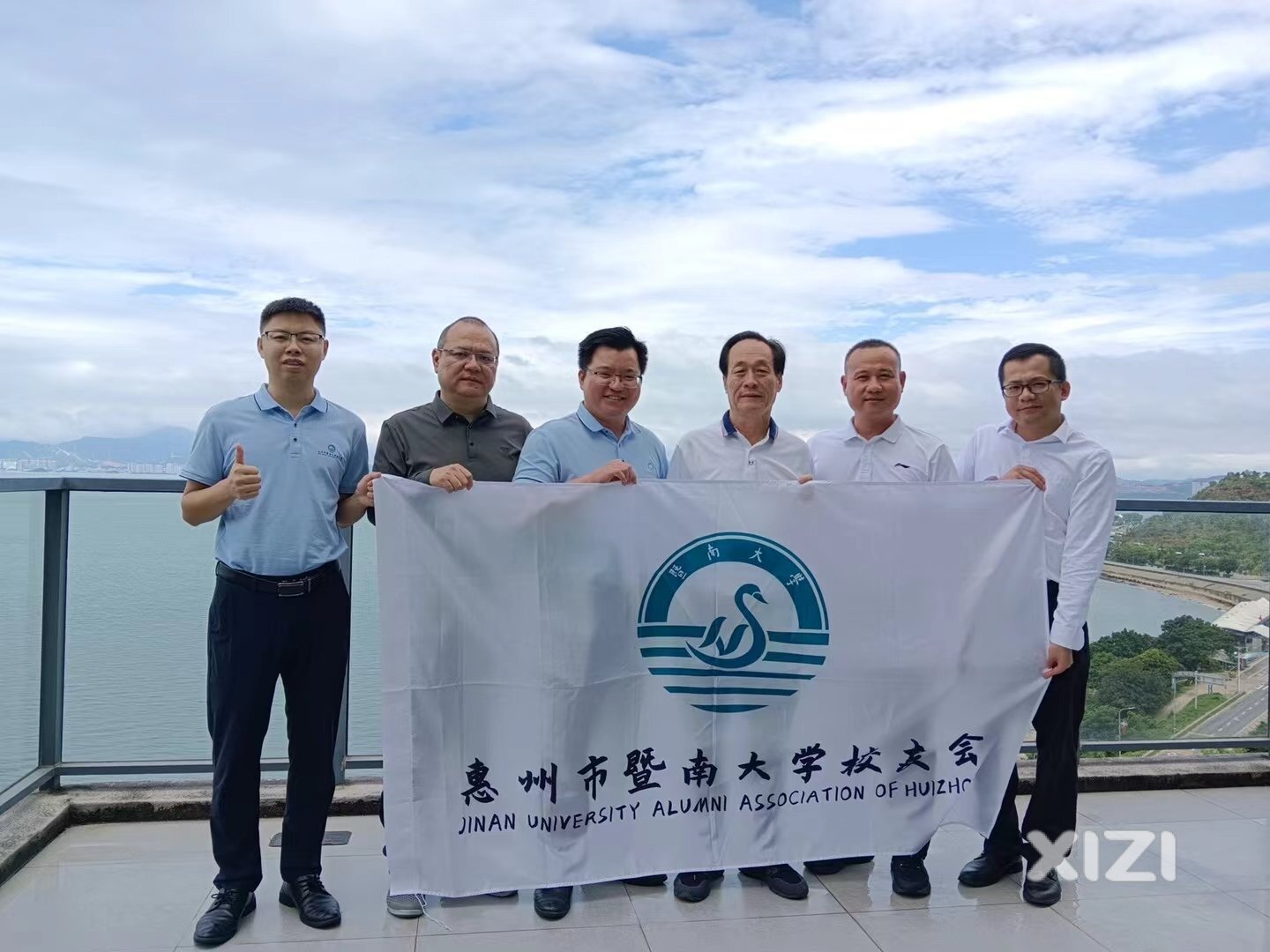 参观校友开发的巽寮湾1号
