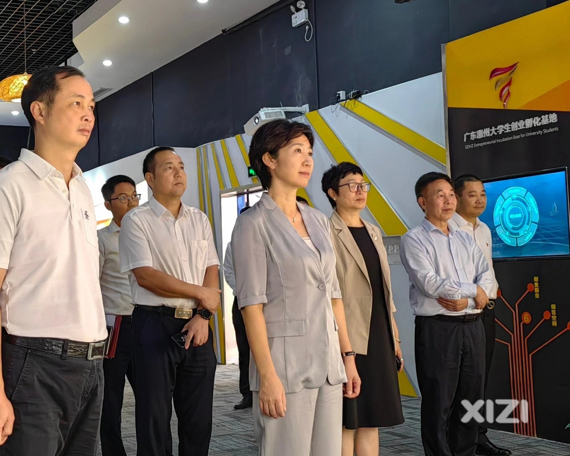 市人大常委会副主任张伟荣率调研组前往仲恺